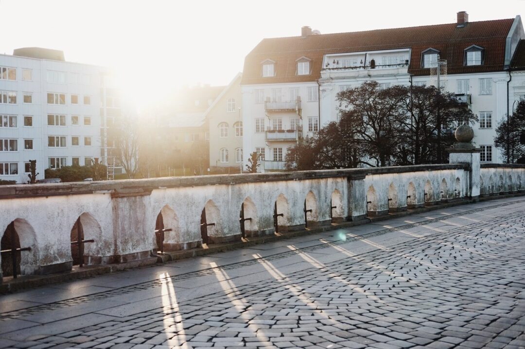12 cet